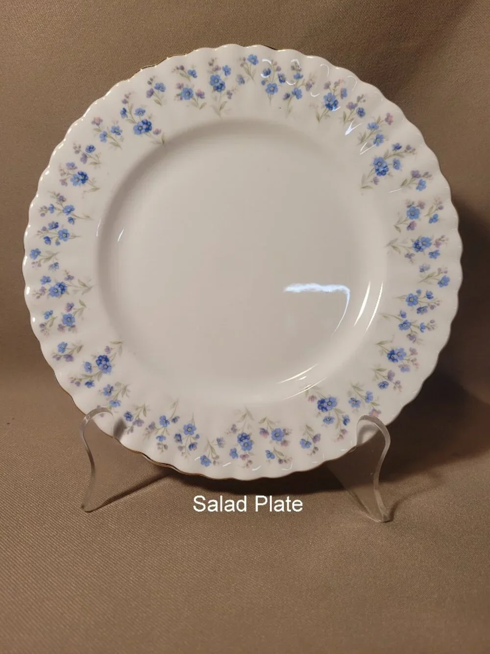 Royal Albert Memory Lane (5 Piece) Place Setting EXCELLENT!